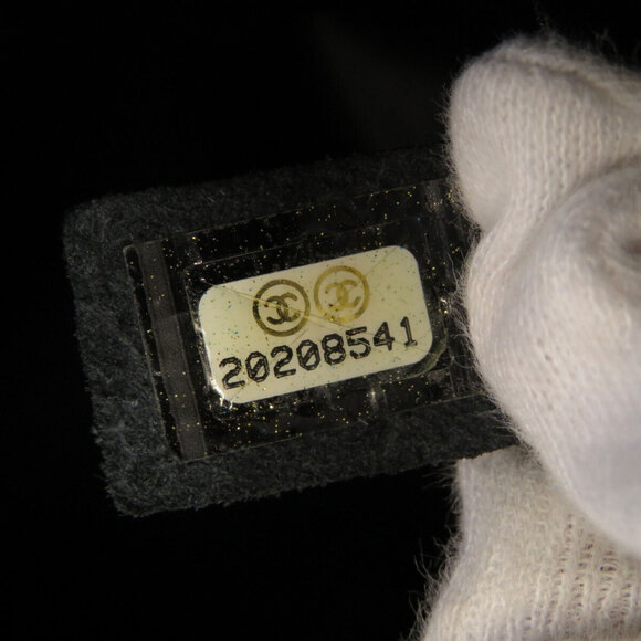 Chanel Chain Tote Bag Lambskin - Picture 7 of 10